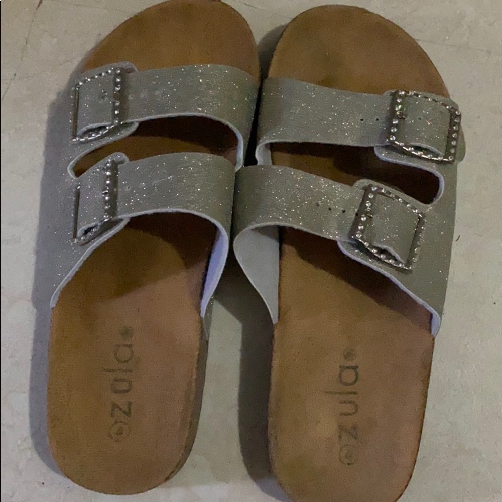 Girls slippers